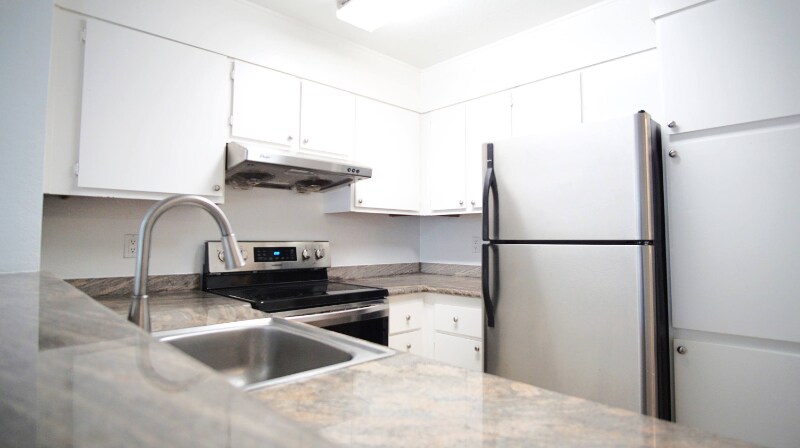 Primary Photo - 39059 Guardino Dr