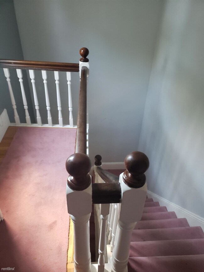 Foto del edificio - 3 br, 1 bath  - 49 Shannon St # 51