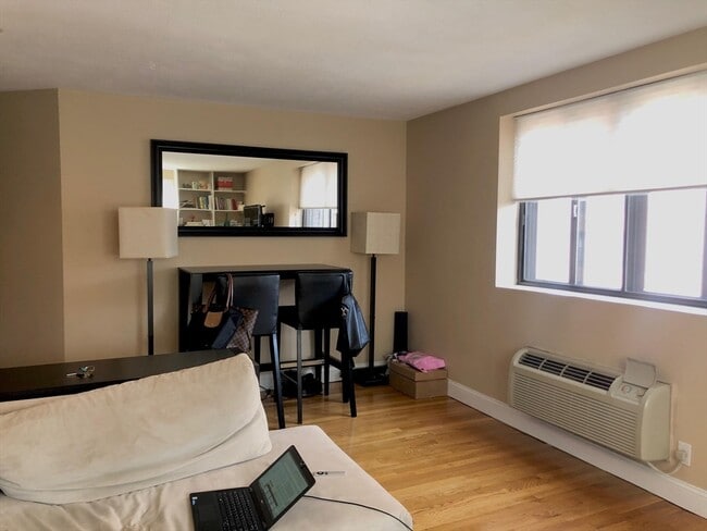 Foto del edificio - 133 Appleton St