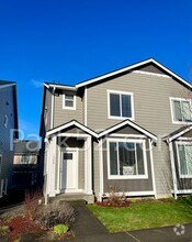 Building Photo - 1549 Amethyst St SE