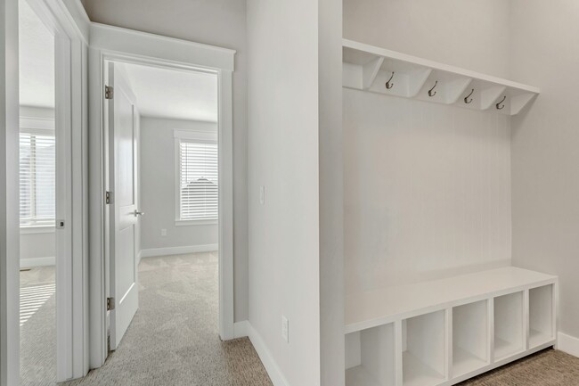 Foto del edificio - 10346 S Beetdigger Blvd