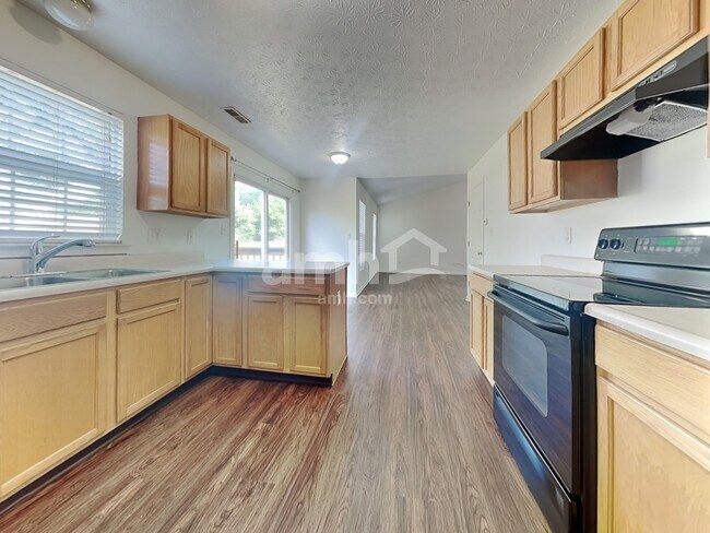 Building Photo - 5238 Brookmill Court
