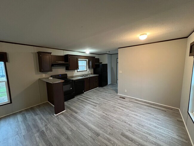 Foto del edificio - 3 bedroom 2 bath home for rent