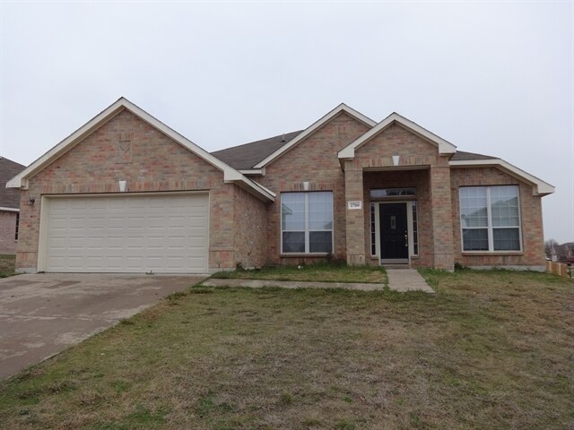 Foto principal - 2700 Whisper Court