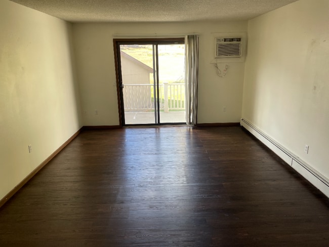 Building Photo - 338 Moccasin Trail