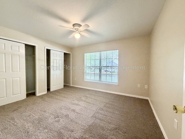 Foto del edificio - 939 Pecan St