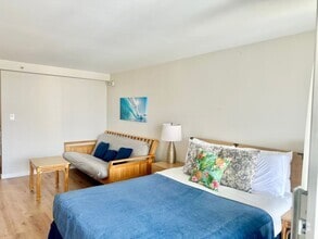 Building Photo - 445 Seaside Ave