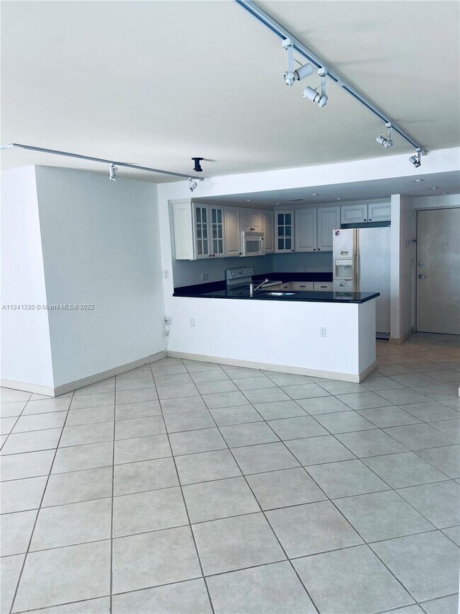 Foto del edificio - 1228 West Ave