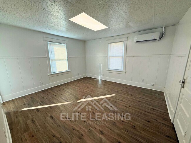 Foto del edificio - 1500 SW Van Buren St