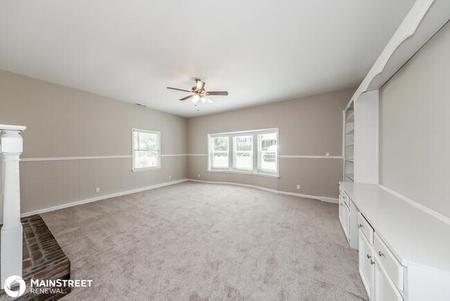 Foto del edificio - 2113 9th St NW, Center Point, AL 35215