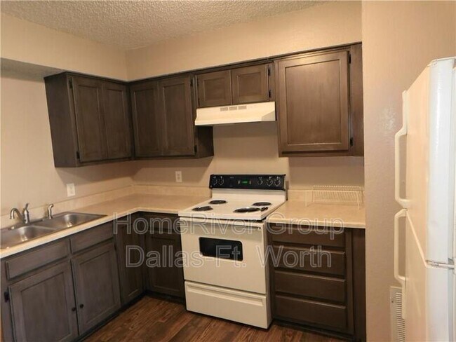 Foto del edificio - 5577 Co Rd 980