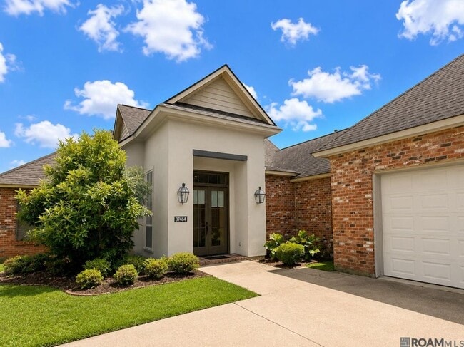 Foto del edificio - 37464 Cypress Hollow Ave