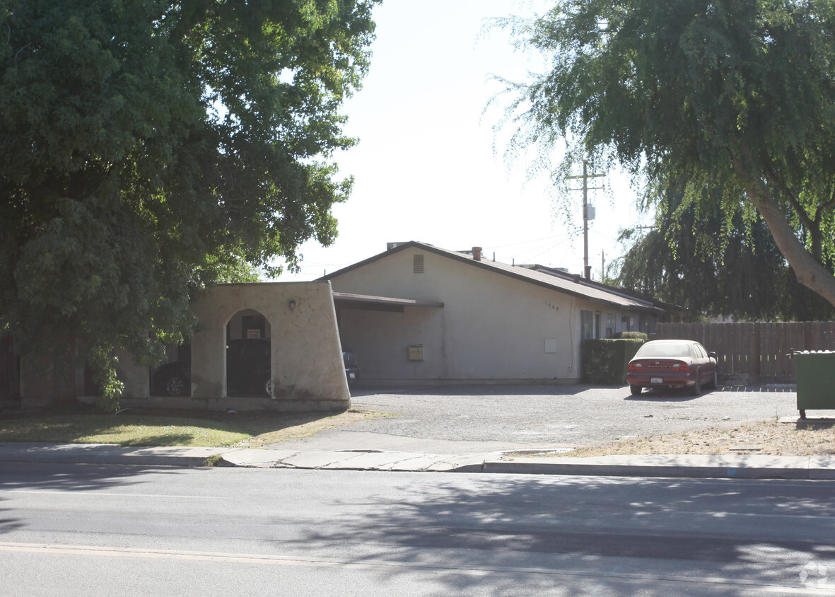 Foto principal - 1456 N Lemoore Ave