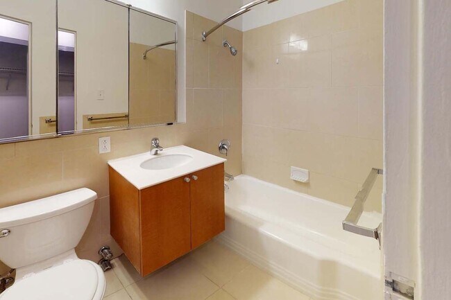 Interior Photo - Parc Frontenac