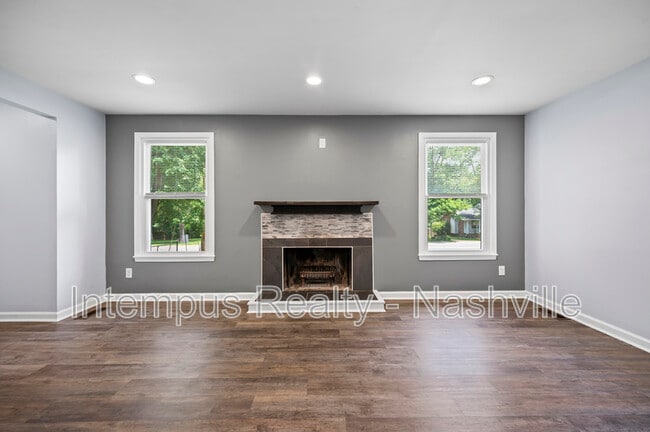 Building Photo - 804 Norwalk Dr