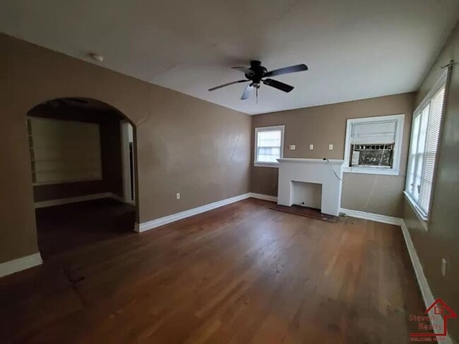 Building Photo - 1308 Virginia Ave