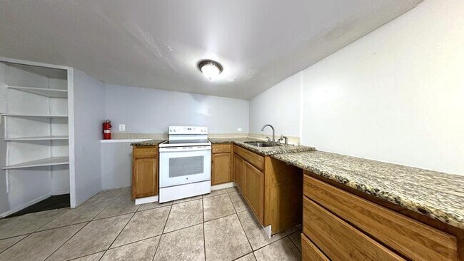 Building Photo - 2611 41st Ave N