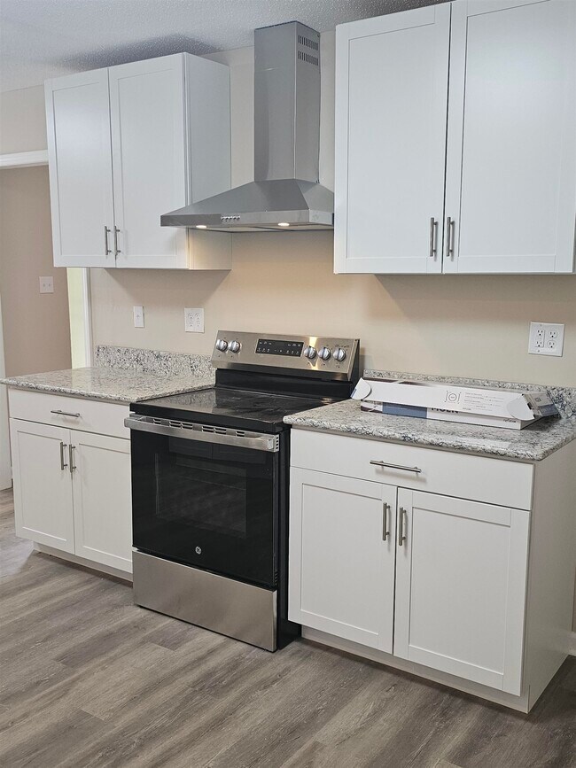 Foto del edificio - 6436 Oak Park Dr