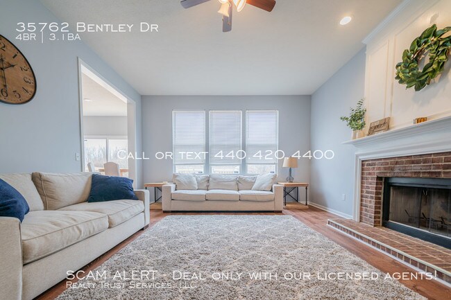 Foto del edificio - 35762 Bentley Dr