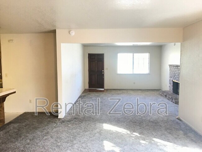 Foto del edificio - 3357 San Ramon Ct