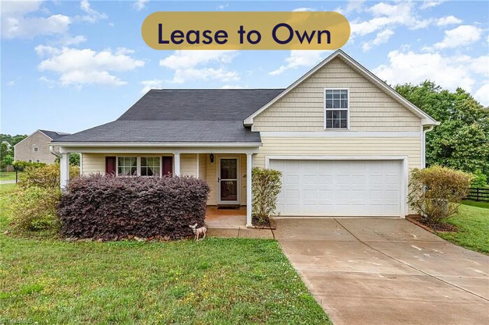 Foto principal - Earn Wealth While Leasing - Like a Homeown...