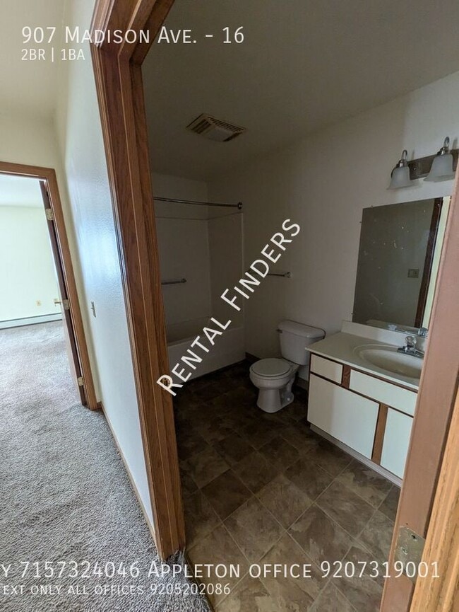 Building Photo - 907 Madison Ave