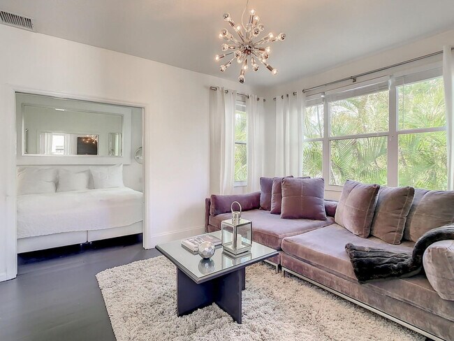 Building Photo - 1000 Ave of the Champions