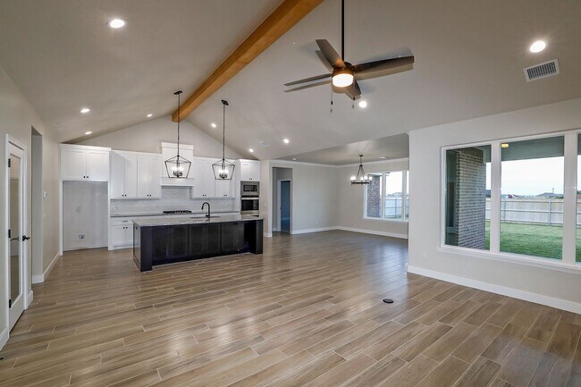 Foto del edificio - 3251 Tulsa Dr