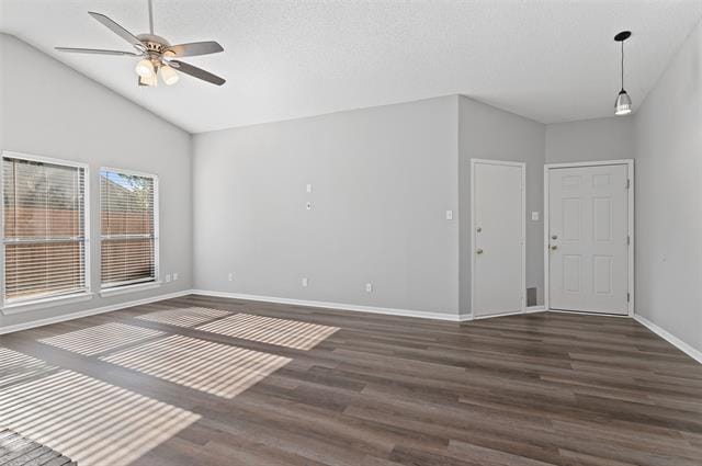 Building Photo - 3521 Glenview Dr