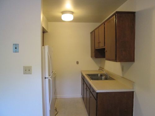 Foto del edificio - 1575 Briarfield Rd