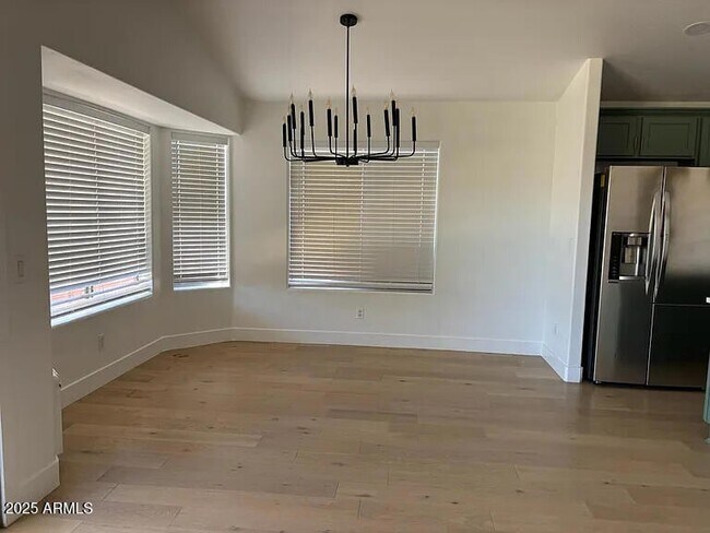 Foto del edificio - 12735 W Verde Ln