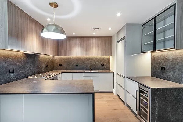 Foto del edificio - 245 7th Ave