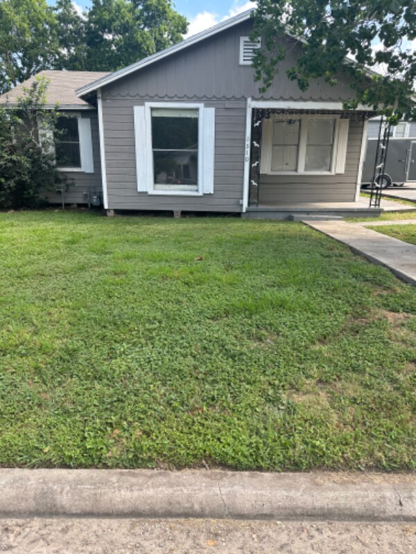 1310 E Power Ave, Victoria, TX 77901 House Rental in Victoria, TX