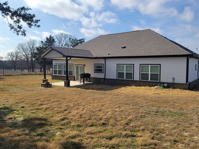 Foto del edificio - 145 CR 126