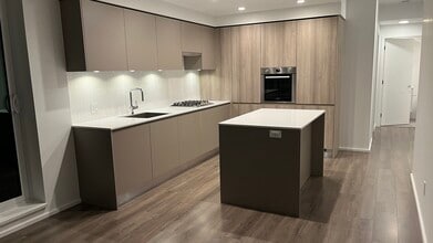 Building Photo - 3833 Evergreen Pl