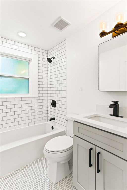 Foto del edificio - 1153 34th Ave N