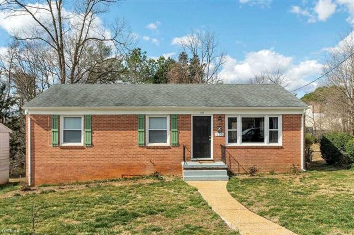 Primary Photo - 3 br, 1 bath House - 105 South Piedmont Av...