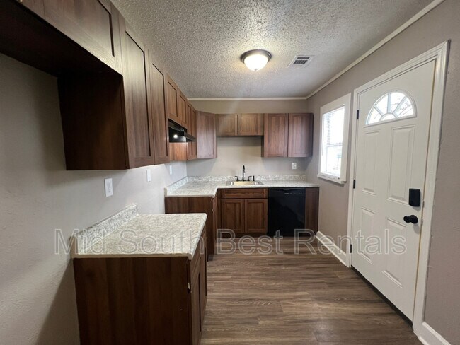 Foto del edificio - 2535 Frisco Ave