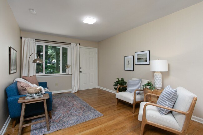 Foto del edificio - 433-A Northside Dr.