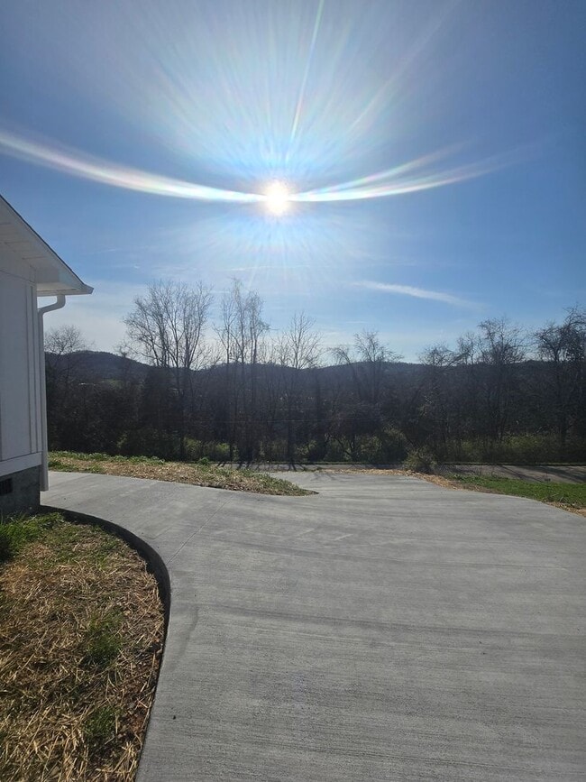 Foto del edificio - 328 Wilson Hurst St