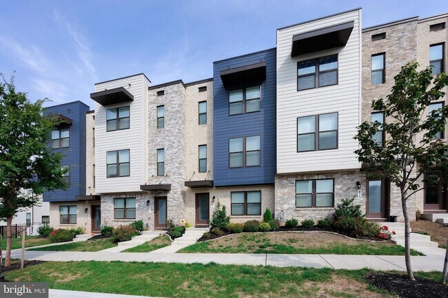 Foto del edificio - 813 Bond St