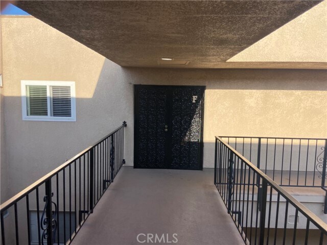 Building Photo - 2353 Via Mariposa W