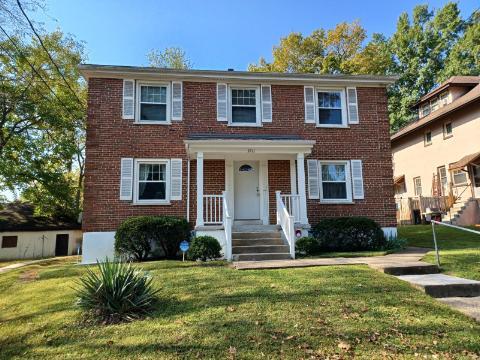 Foto del edificio - 5711 Whitney Ave