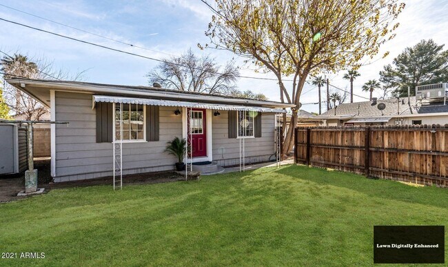 Photo - 908 W MacKenzie Dr House