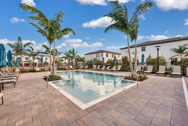 Building Photo - 250 SW 159th Ln