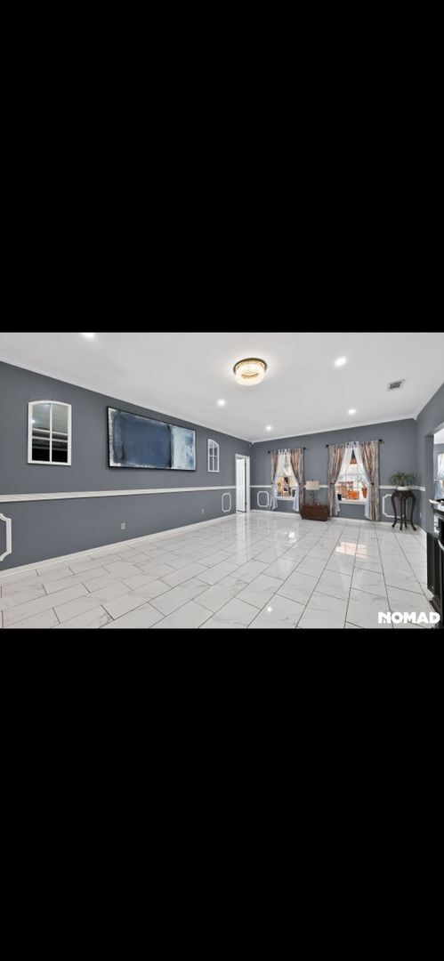 Foto del edificio - 654 Timber Creek Rd