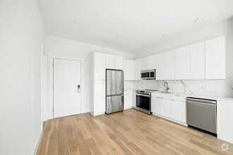 Building Photo - 38 Hichborn St