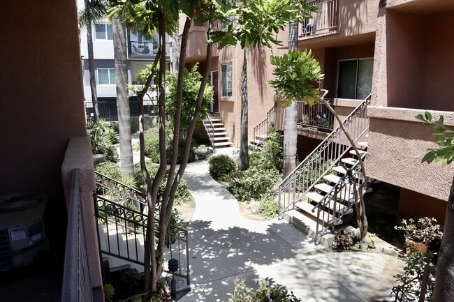 Photo - 21834 S Vermont Ave (Torrance, CA) Townhome