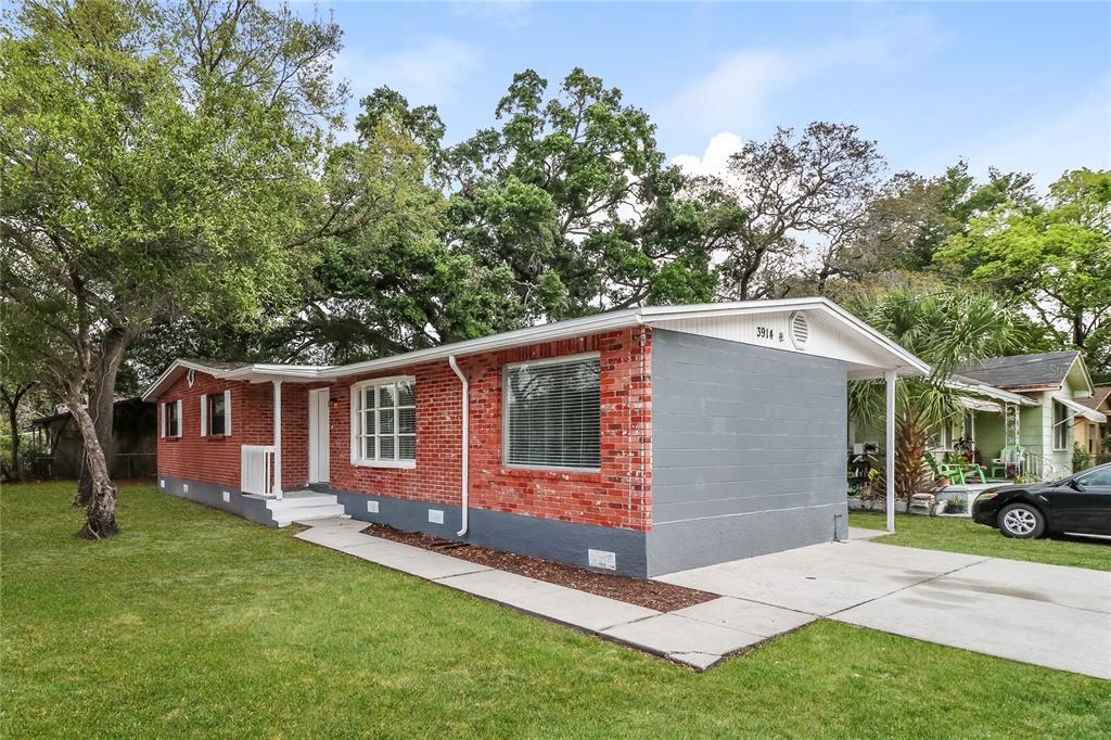 Primary Photo - 3914 Deleuil Ave