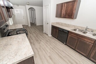 Building Photo - 17350 Cuthbert St